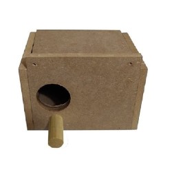 NIDO MEDIANO CAJA DE MADERA PARA AGAPORNI 26X18X18 CMS